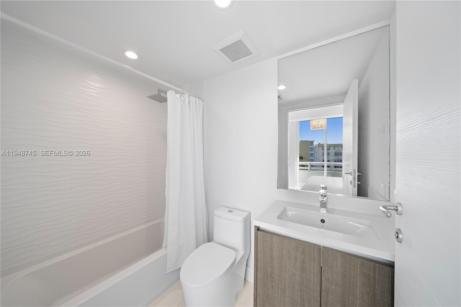 LE JARDIN HOUSE CONDO · #506 in Bay Harbor Islands - Photo 25