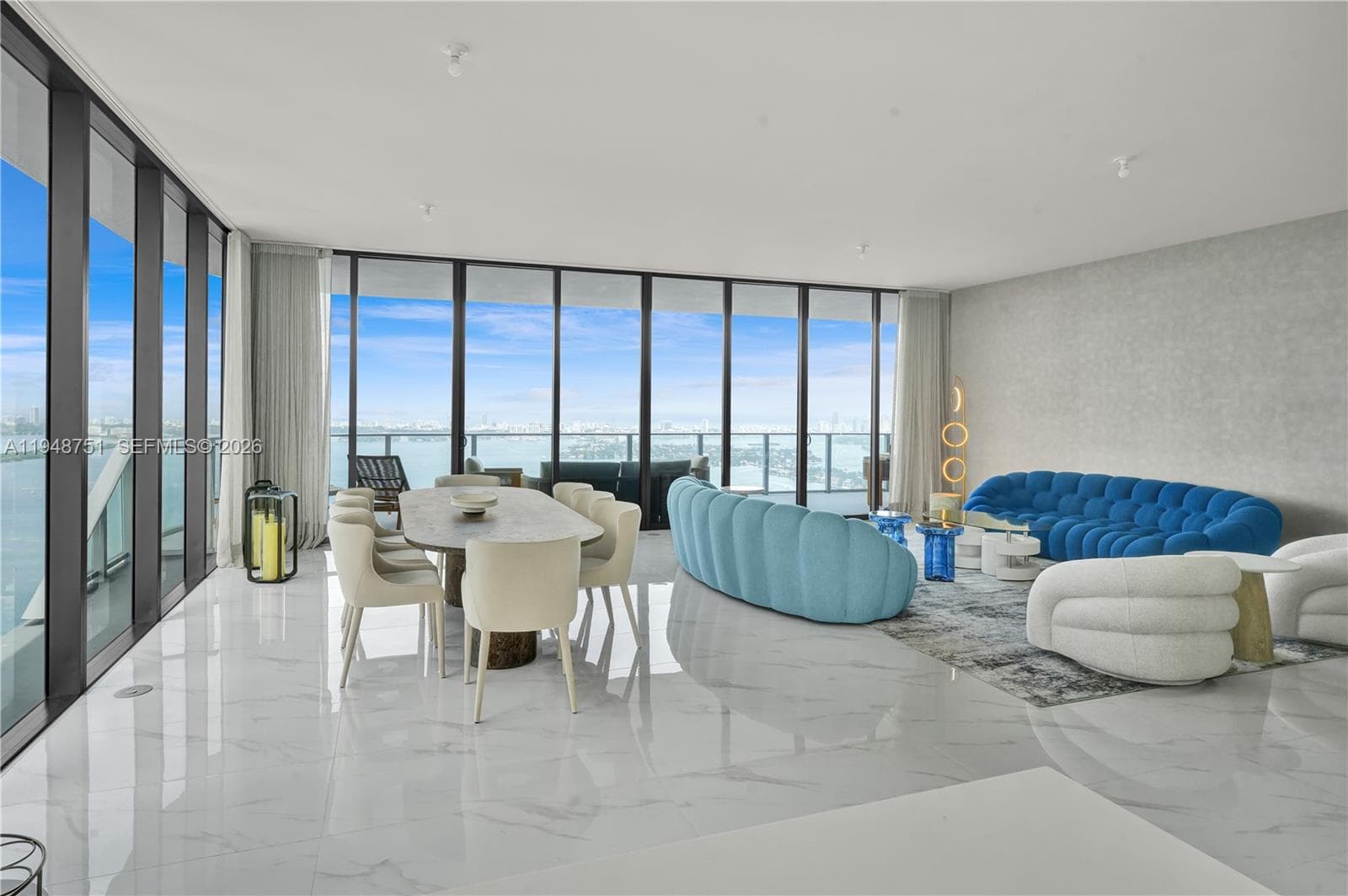 Bay Breeze · #PH5801 in Miami - Photo 6