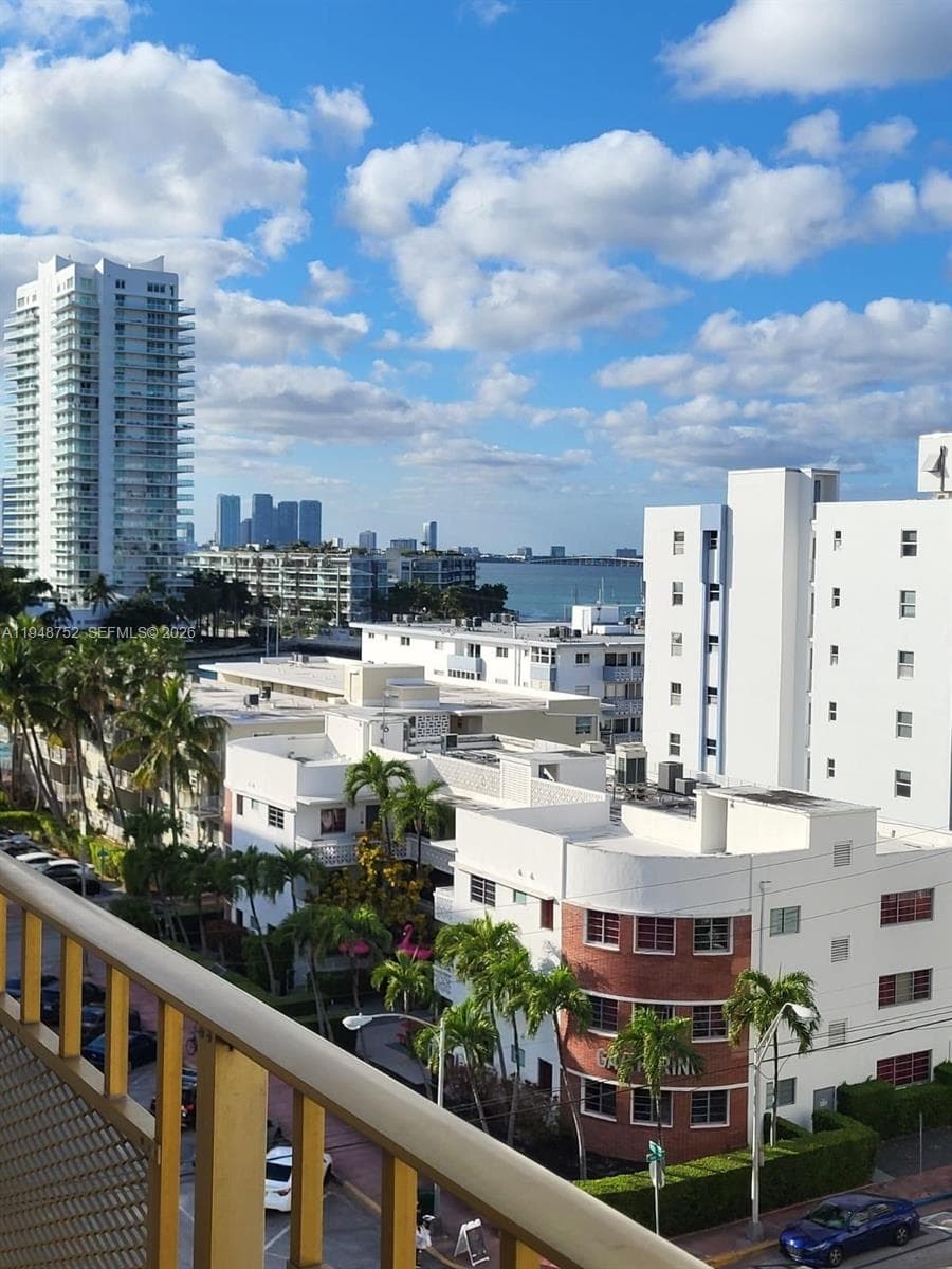 GOLDEN HOUSE CONDO · #804 in Miami Beach - Photo 1
