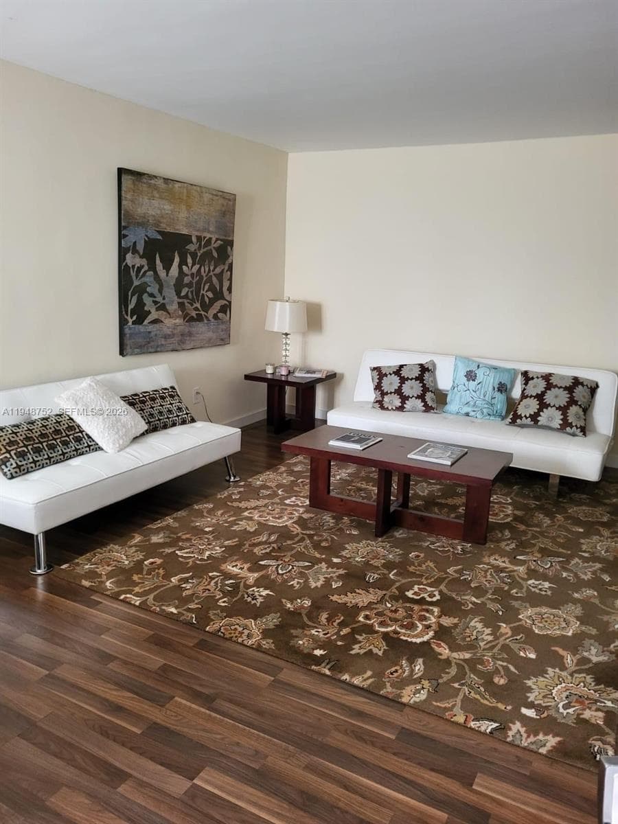 GOLDEN HOUSE CONDO · #804 in Miami Beach - Photo 4