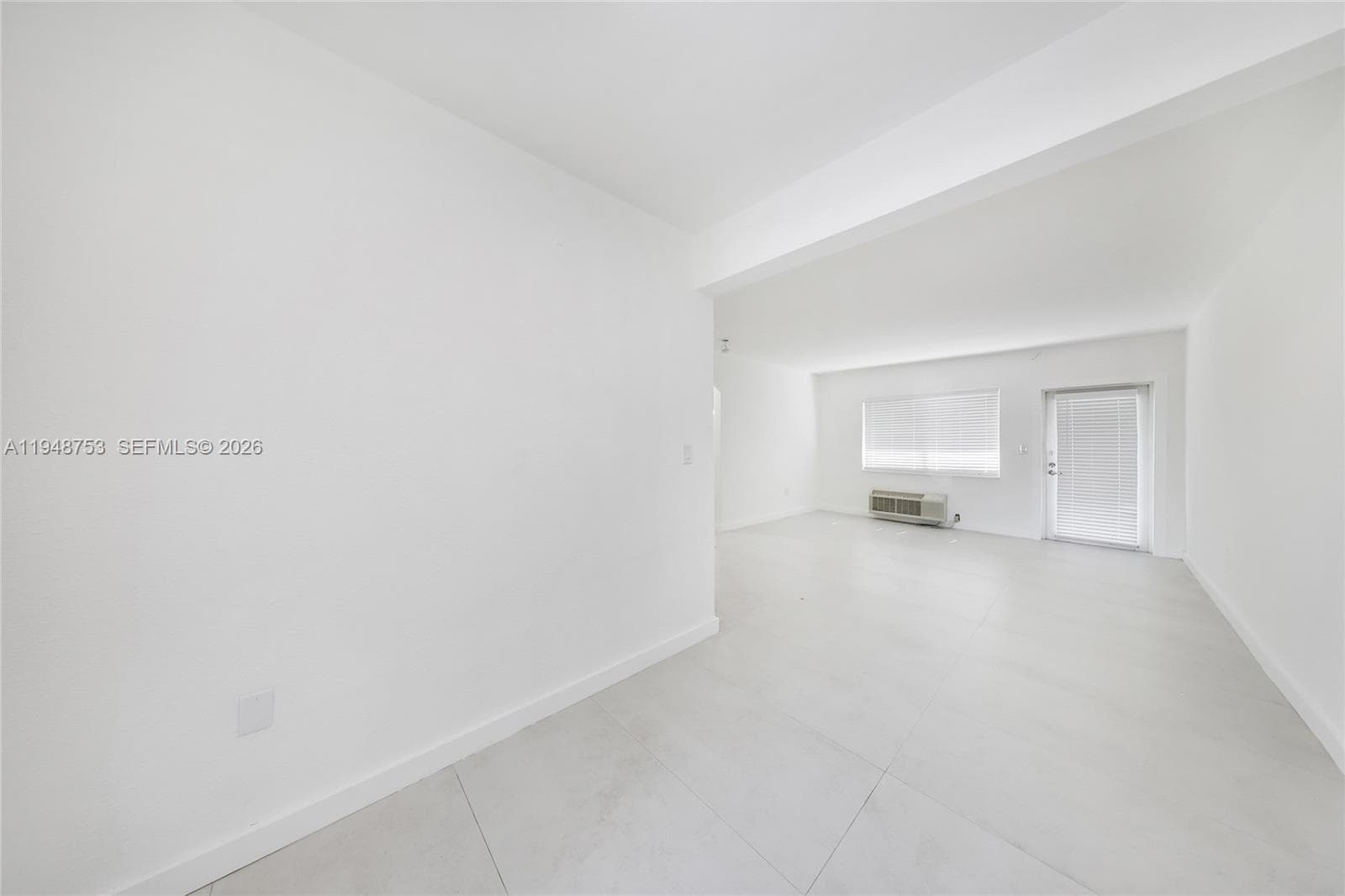 OCEANSIDE SEC ISLE OF NOR · #10 in Miami Beach - Photo 20