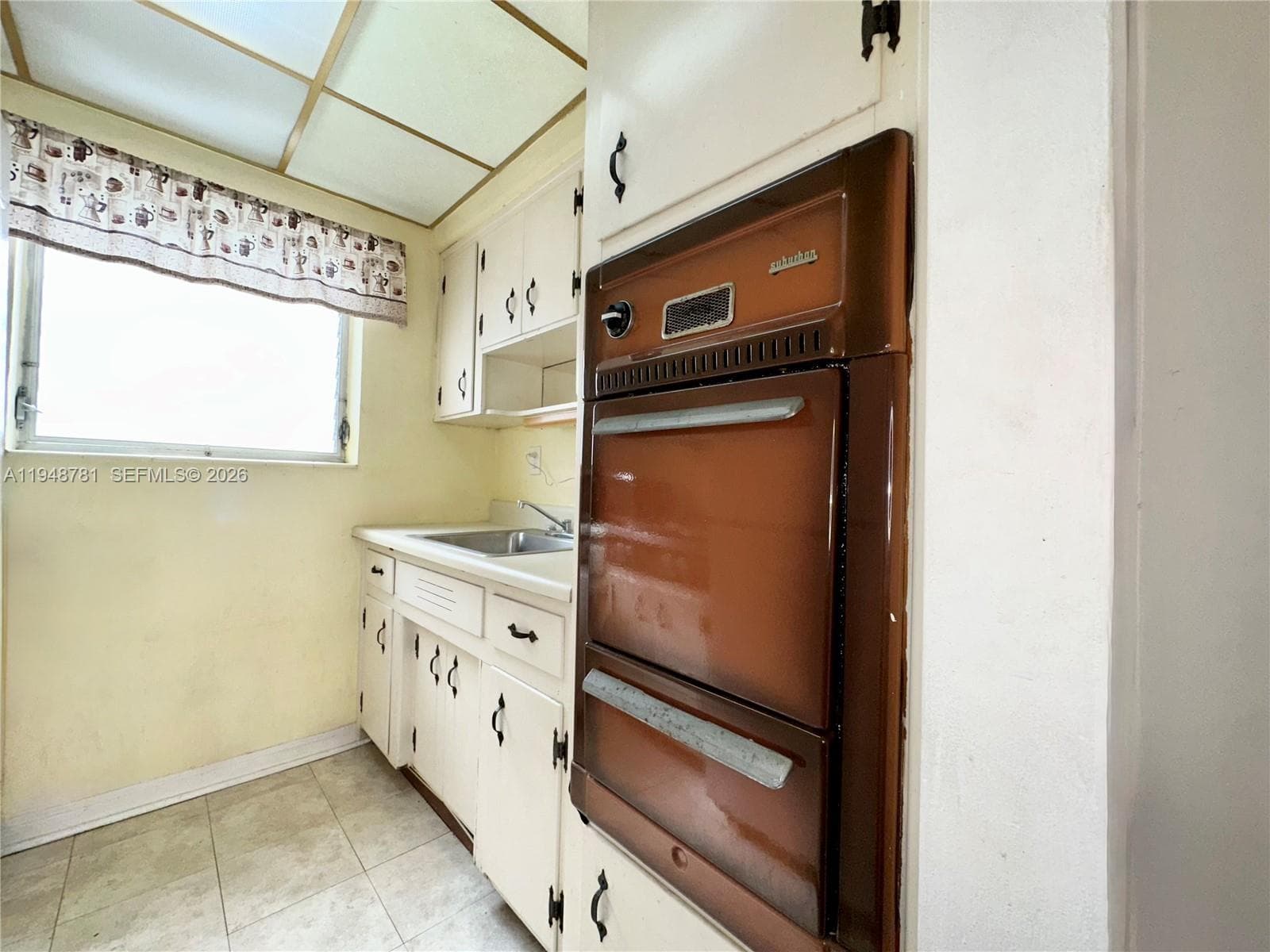 The Beverly Arms Condo · #9 in Miami Beach - Photo 6