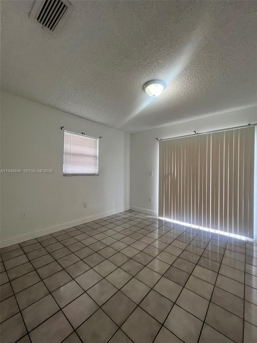 Villas De Marbella · #201 in Hialeah - Photo 18