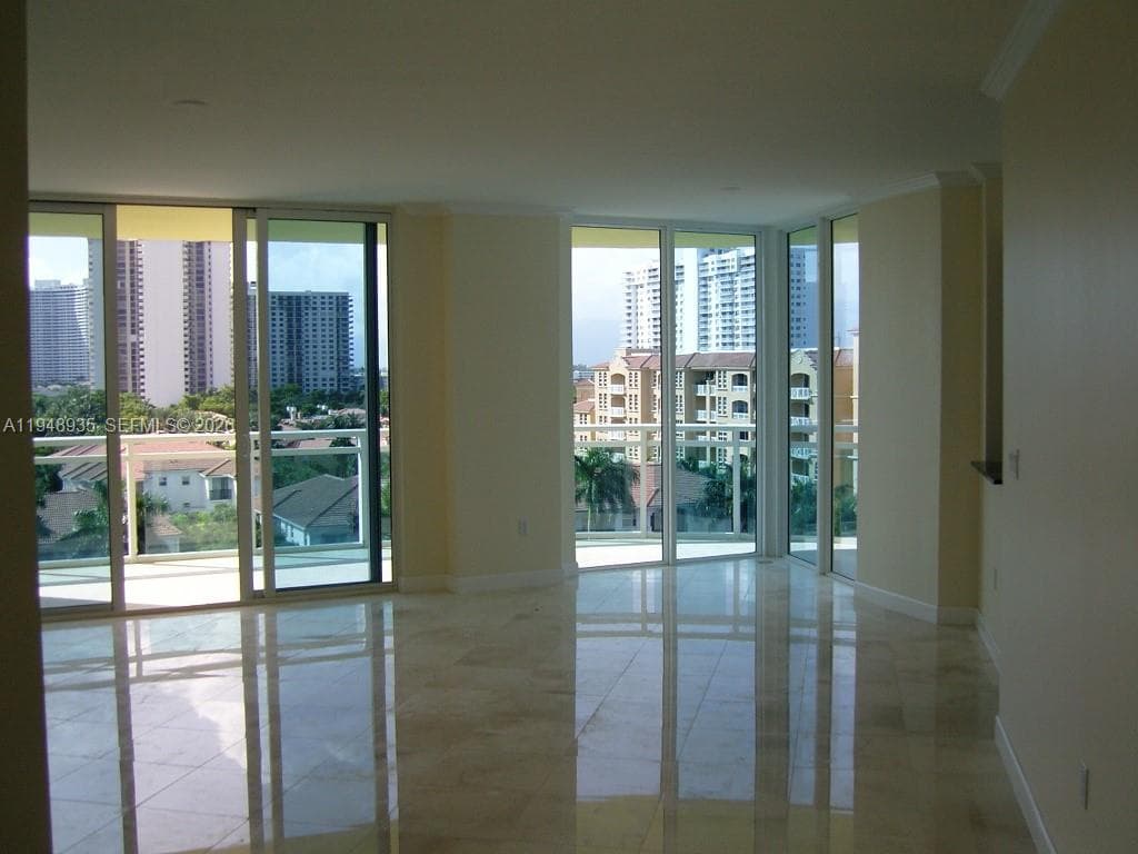 EASTSIDE AT AVENTURA · #603 in Aventura - Photo 3