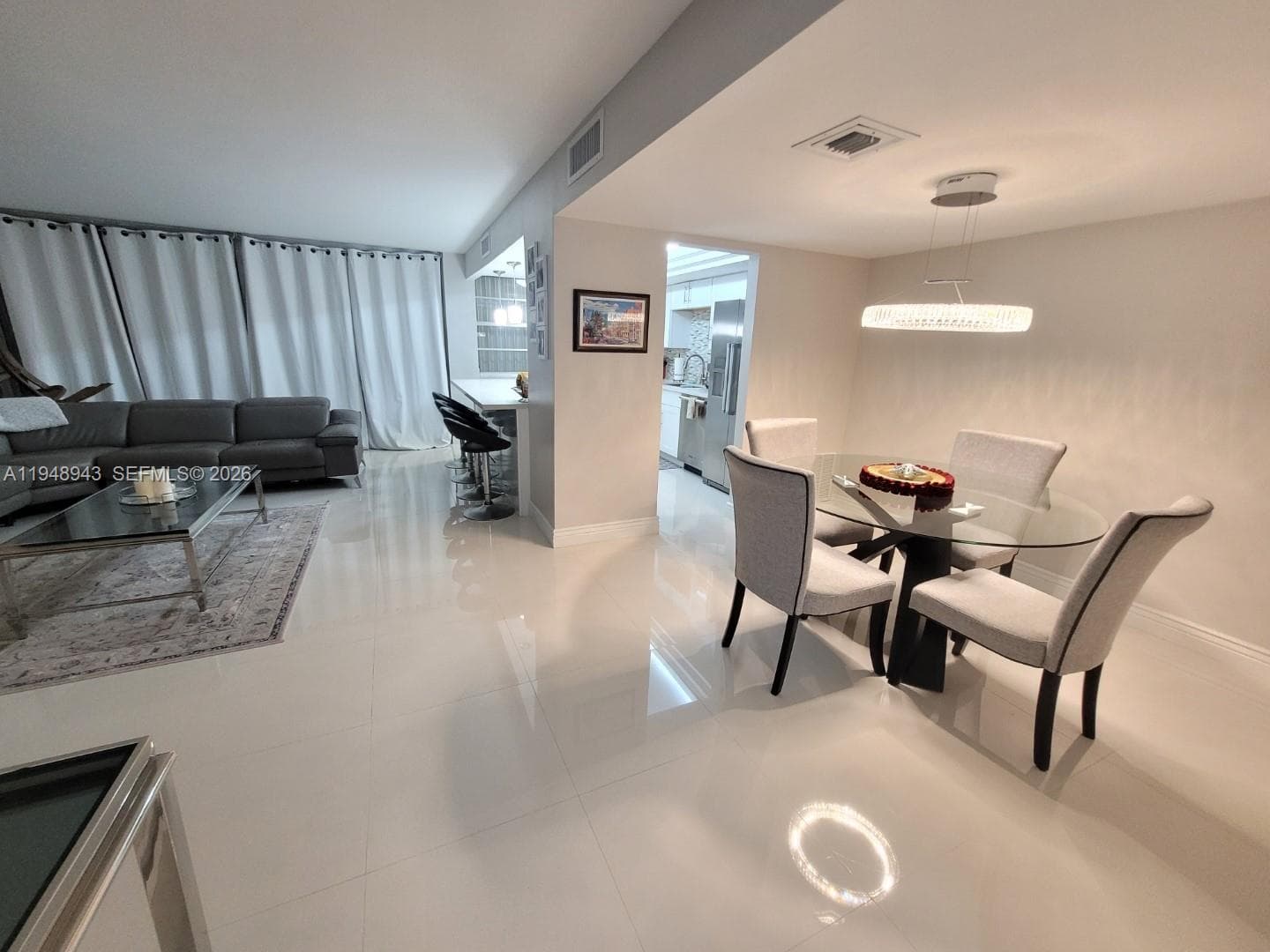 DEL PRADO MARINA · #1801 in Aventura - Photo 3