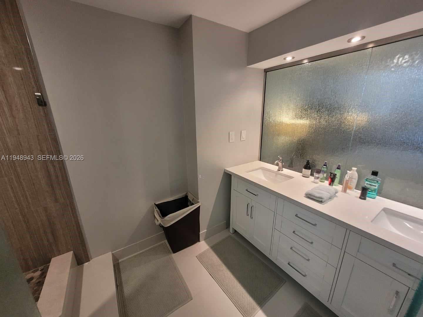 DEL PRADO MARINA · #1801 in Aventura - Photo 5