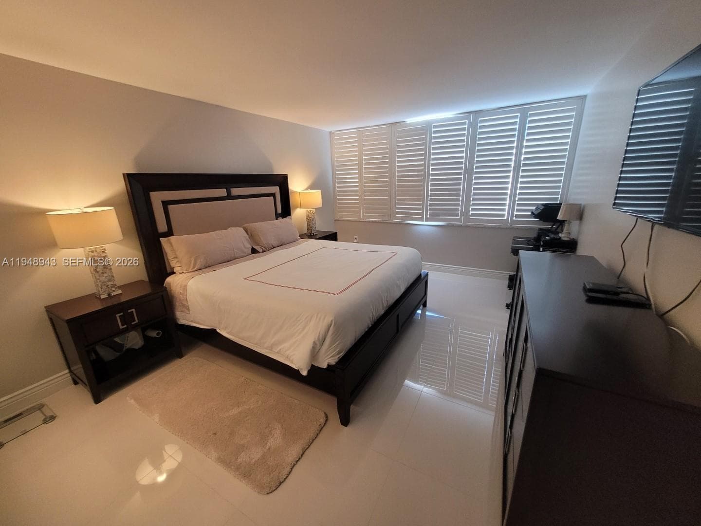 DEL PRADO MARINA · #1801 in Aventura - Photo 4