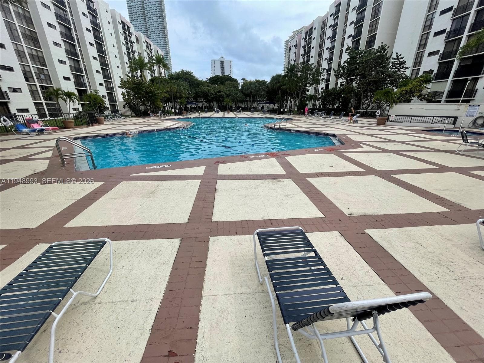 PLAZA OF AMERICAS CONDO P · #104 in Sunny Isles Beach - Photo 32