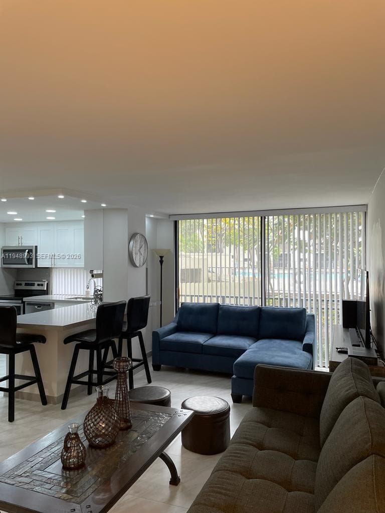 PLAZA OF AMERICAS CONDO P · #104 in Sunny Isles Beach - Photo 8