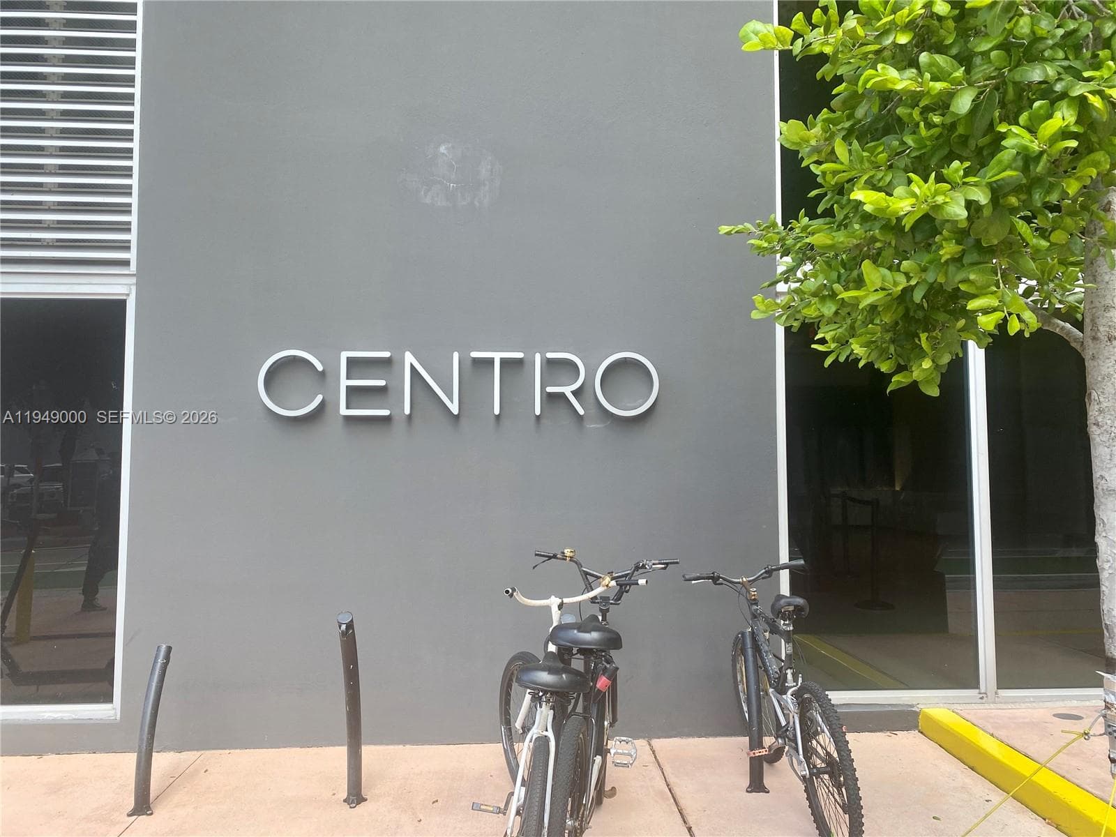 Centro · #1108 in Miami - Photo 2