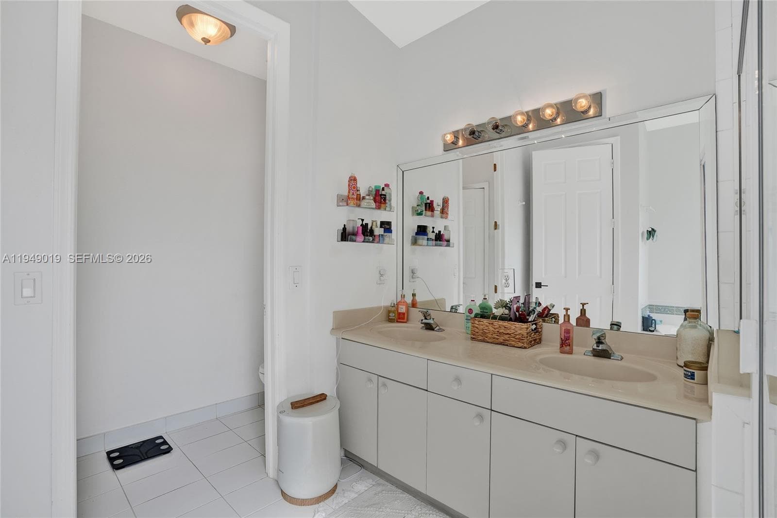 9046 SW 160th Ter photo 24