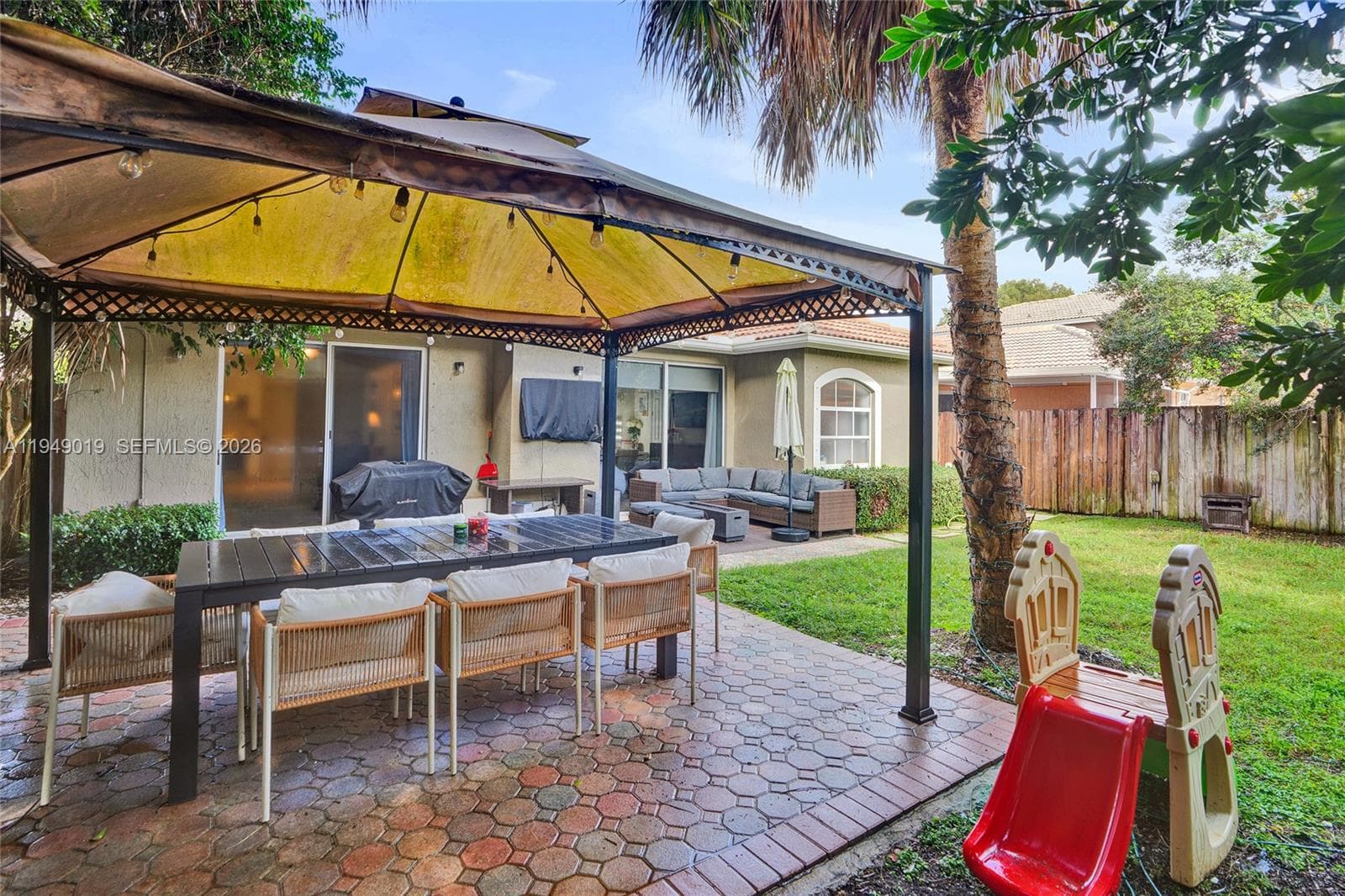 9046 SW 160th Ter photo 31