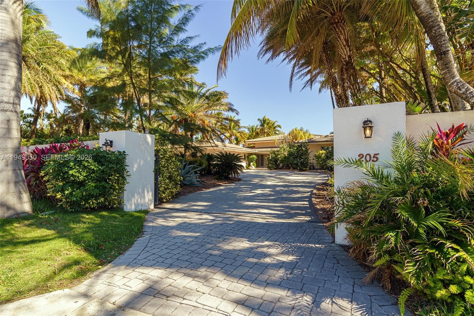 205 Ocean Blvd #0 photo 2