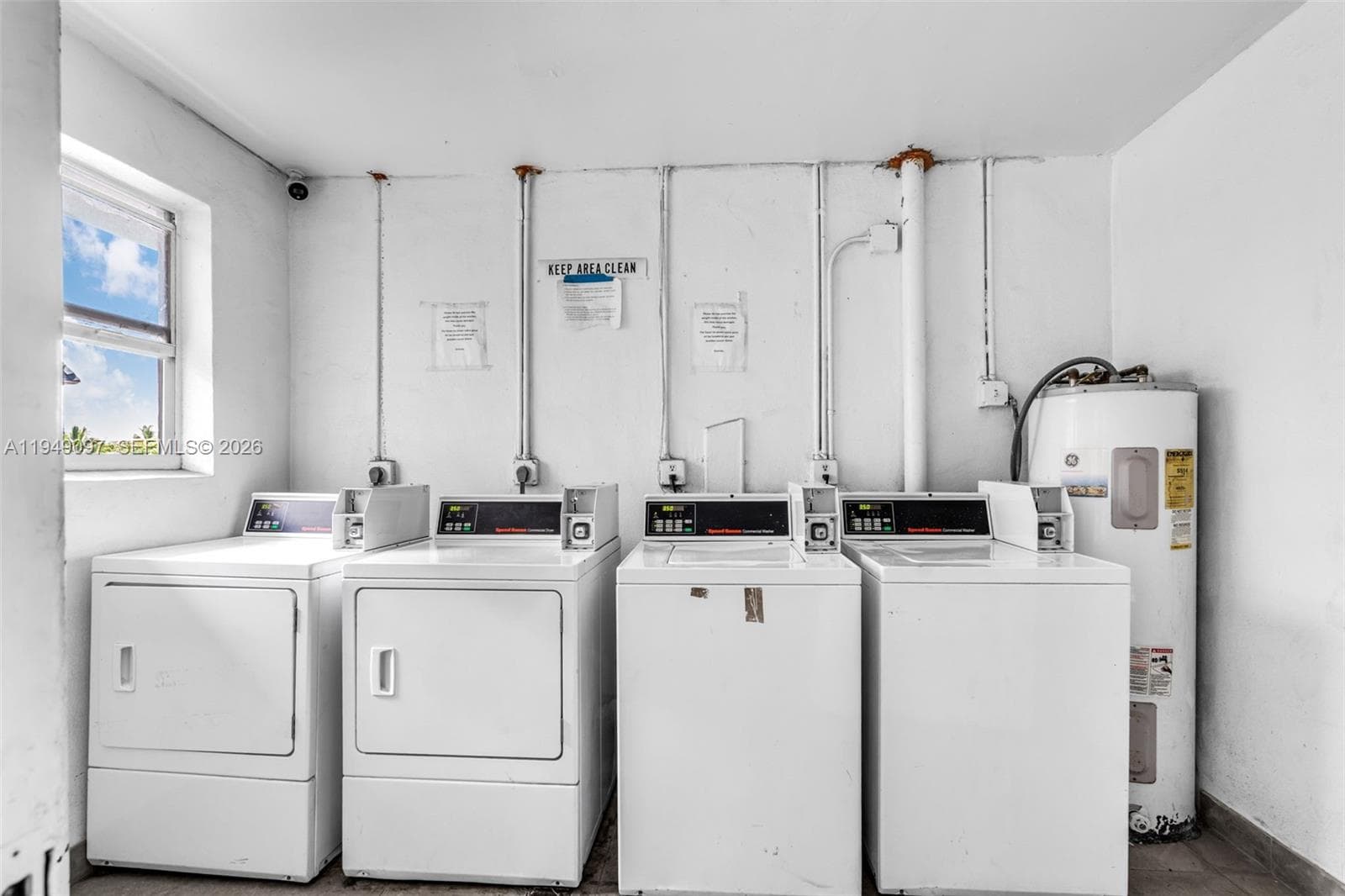 MOFFITTS SUB · #207 in Hallandale Beach - Photo 15