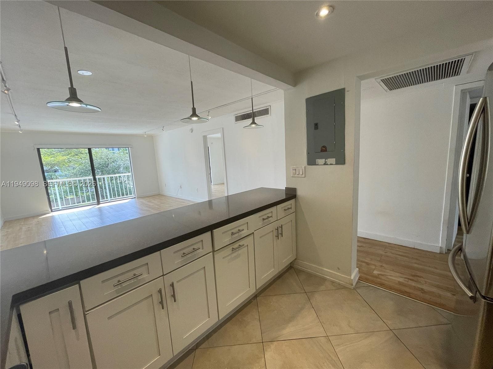CRICKET CLUBHOUSE CONDO · #311 in Miami - Photo 6