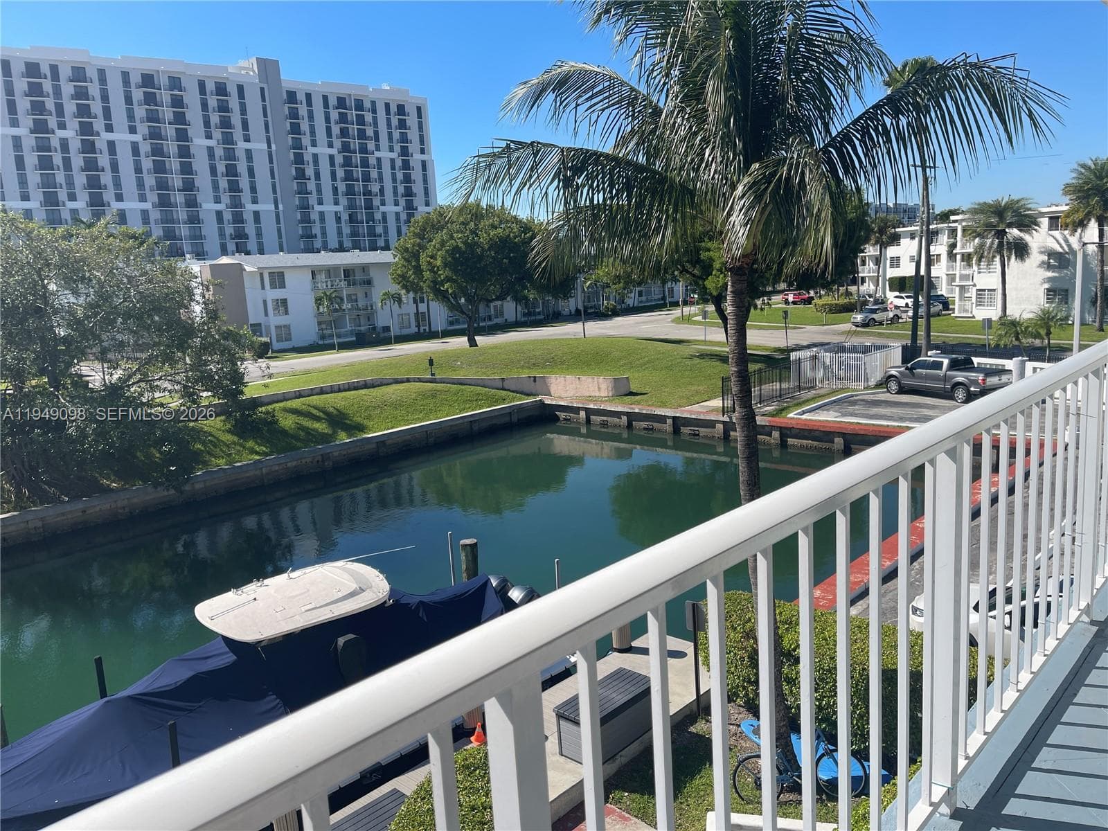 CRICKET CLUBHOUSE CONDO · #311 in Miami - Photo 15