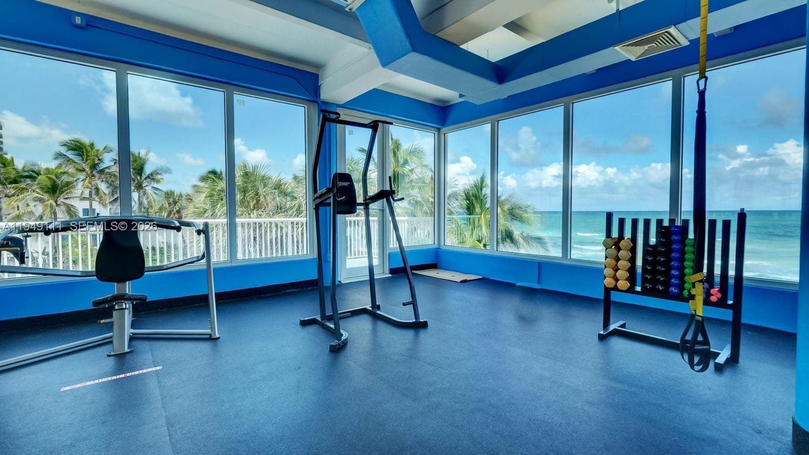 THE CARRIAGE HOUSE CONDO · #340 in Miami Beach - Photo 42