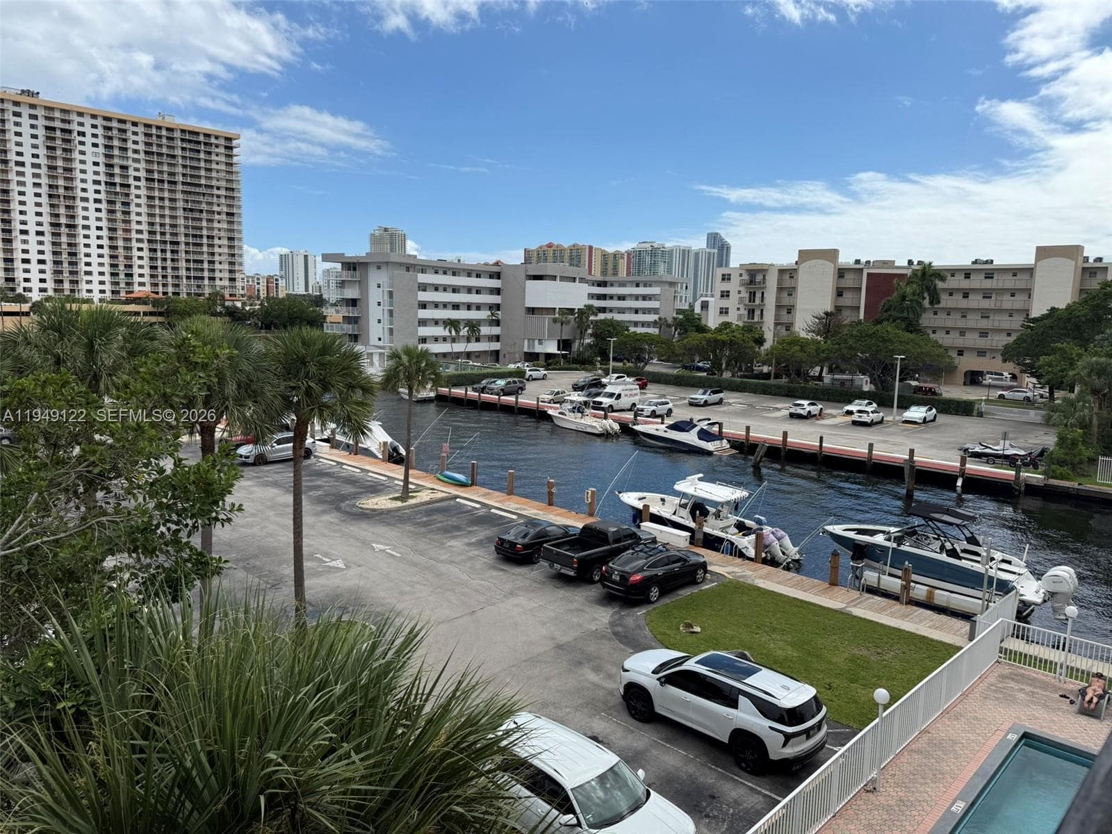 WATERWAY ISLES CONDO · #412 in North Miami Beach - Photo 15