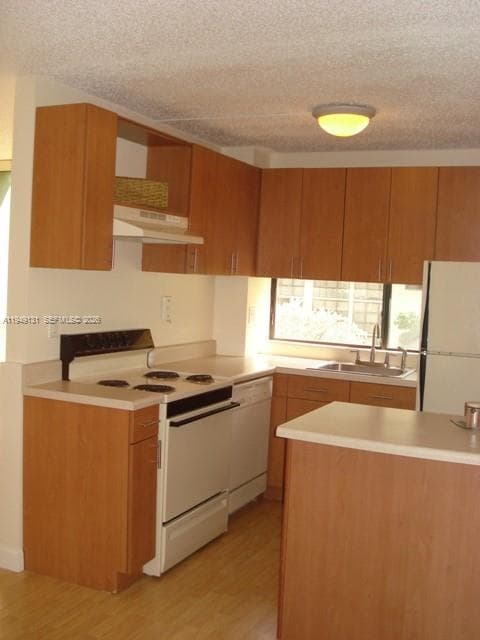 PLAZA OF AMERICAS CONDO P · #325 in Sunny Isles Beach - Photo 2