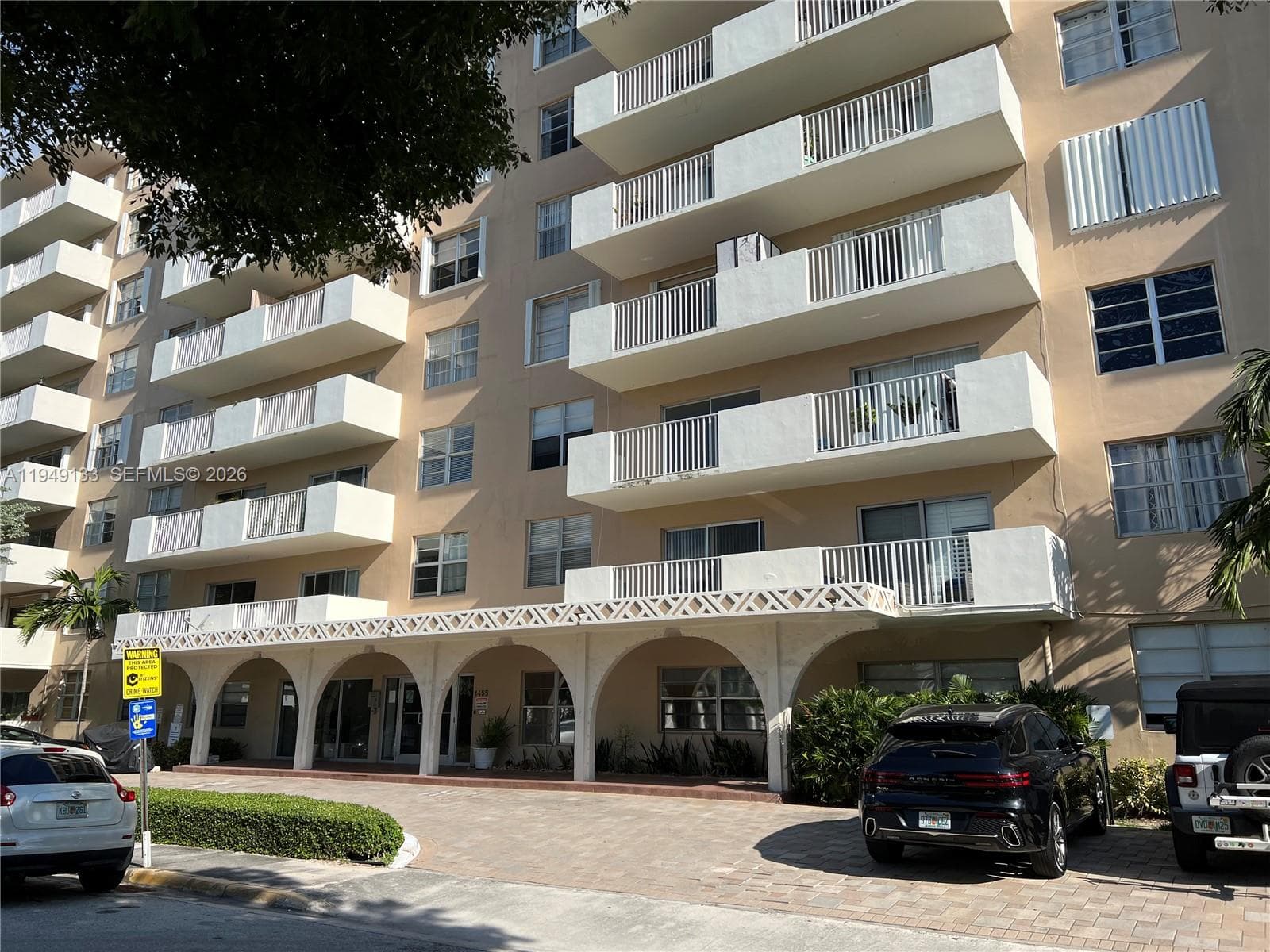 ISLAND PLACE AT NORTH BAY · #4P in North Bay Village - Photo 2