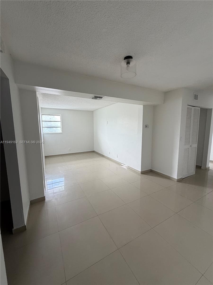 MOFFITTS SUB · #208 in Hallandale Beach - Photo 6