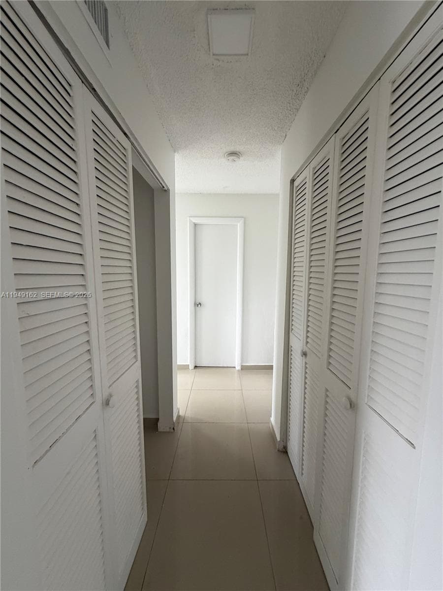 MOFFITTS SUB · #208 in Hallandale Beach - Photo 15