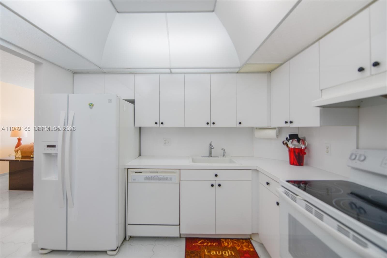 HEMISPHERES CONDO · #18K in Hallandale Beach - Photo 13