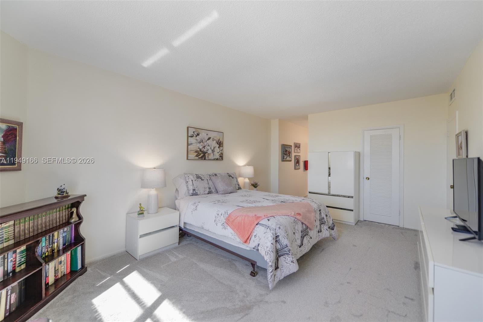 HEMISPHERES CONDO · #18K in Hallandale Beach - Photo 16