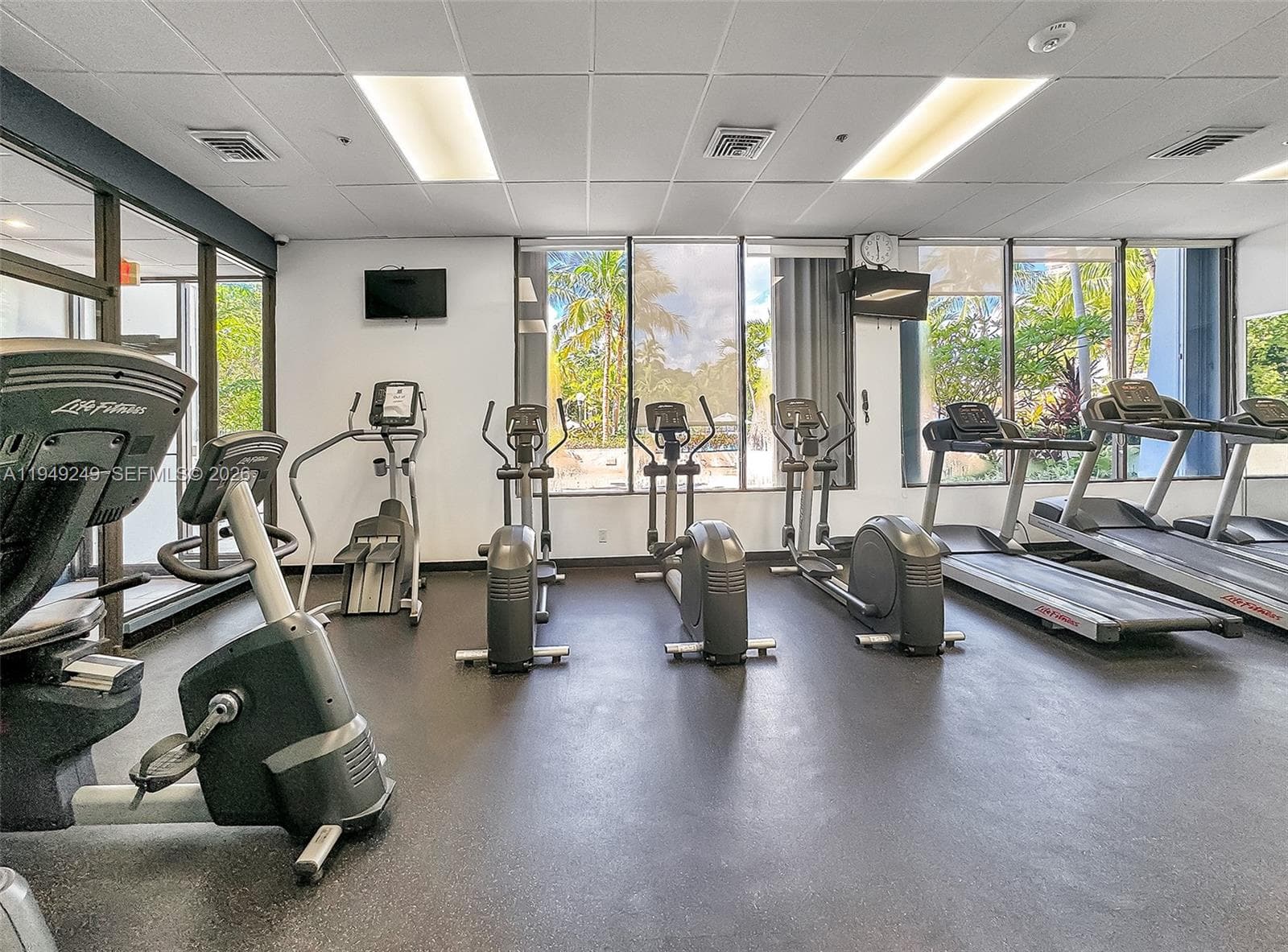 Arlen House East · #408 in Sunny Isles Beach - Photo 56