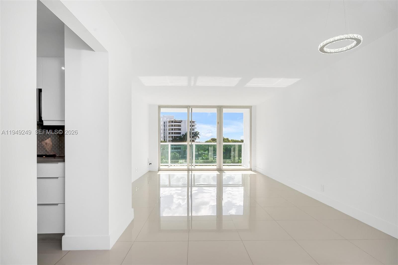 Arlen House East · #408 in Sunny Isles Beach - Photo 7