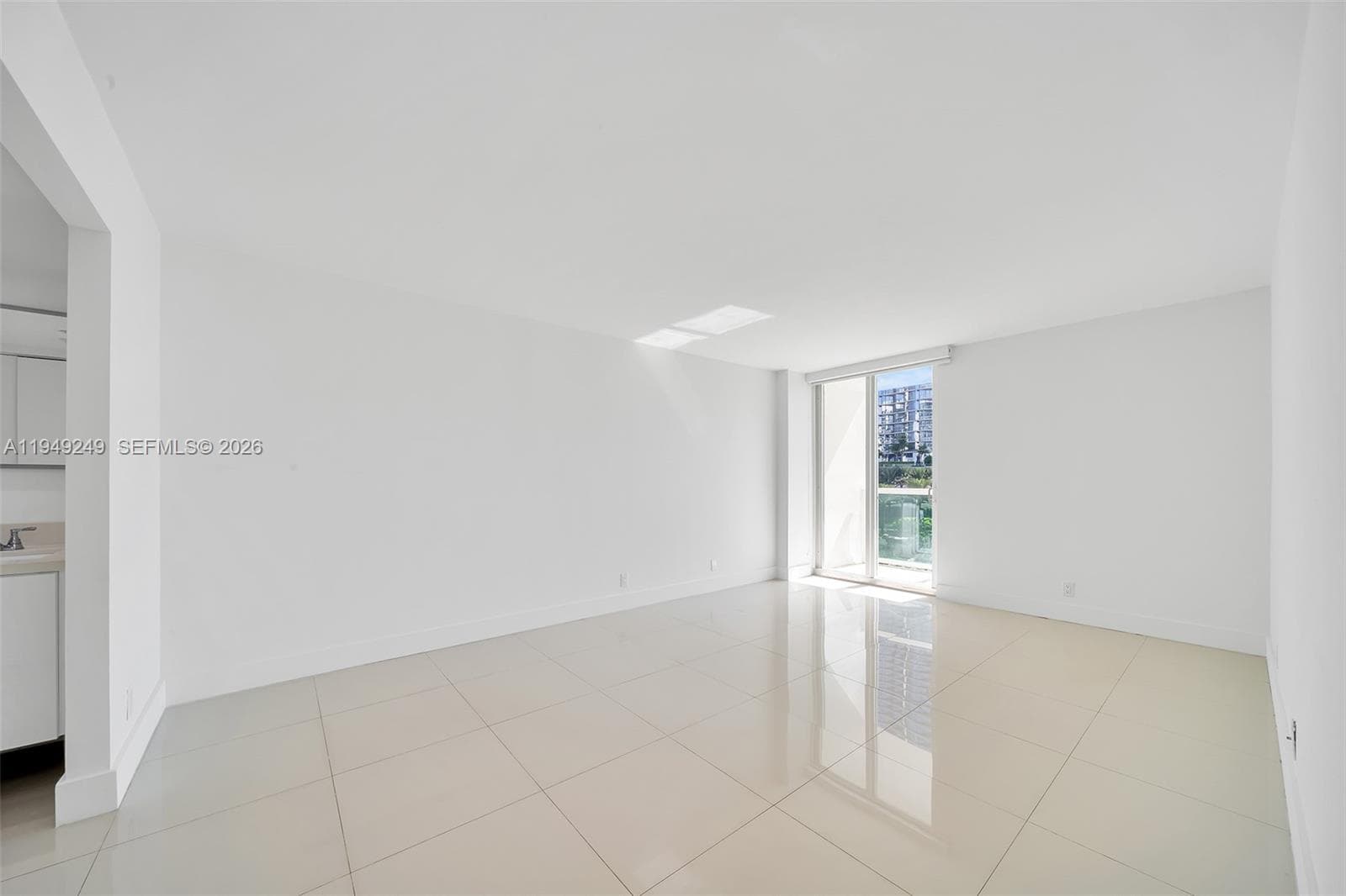 Arlen House East · #408 in Sunny Isles Beach - Photo 28