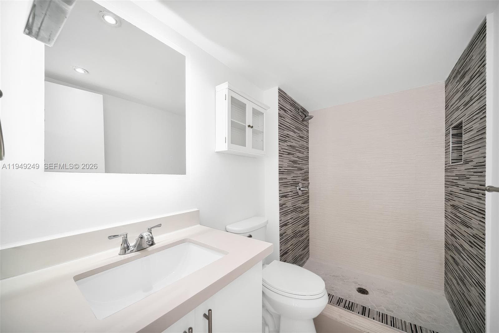 Arlen House East · #408 in Sunny Isles Beach - Photo 25