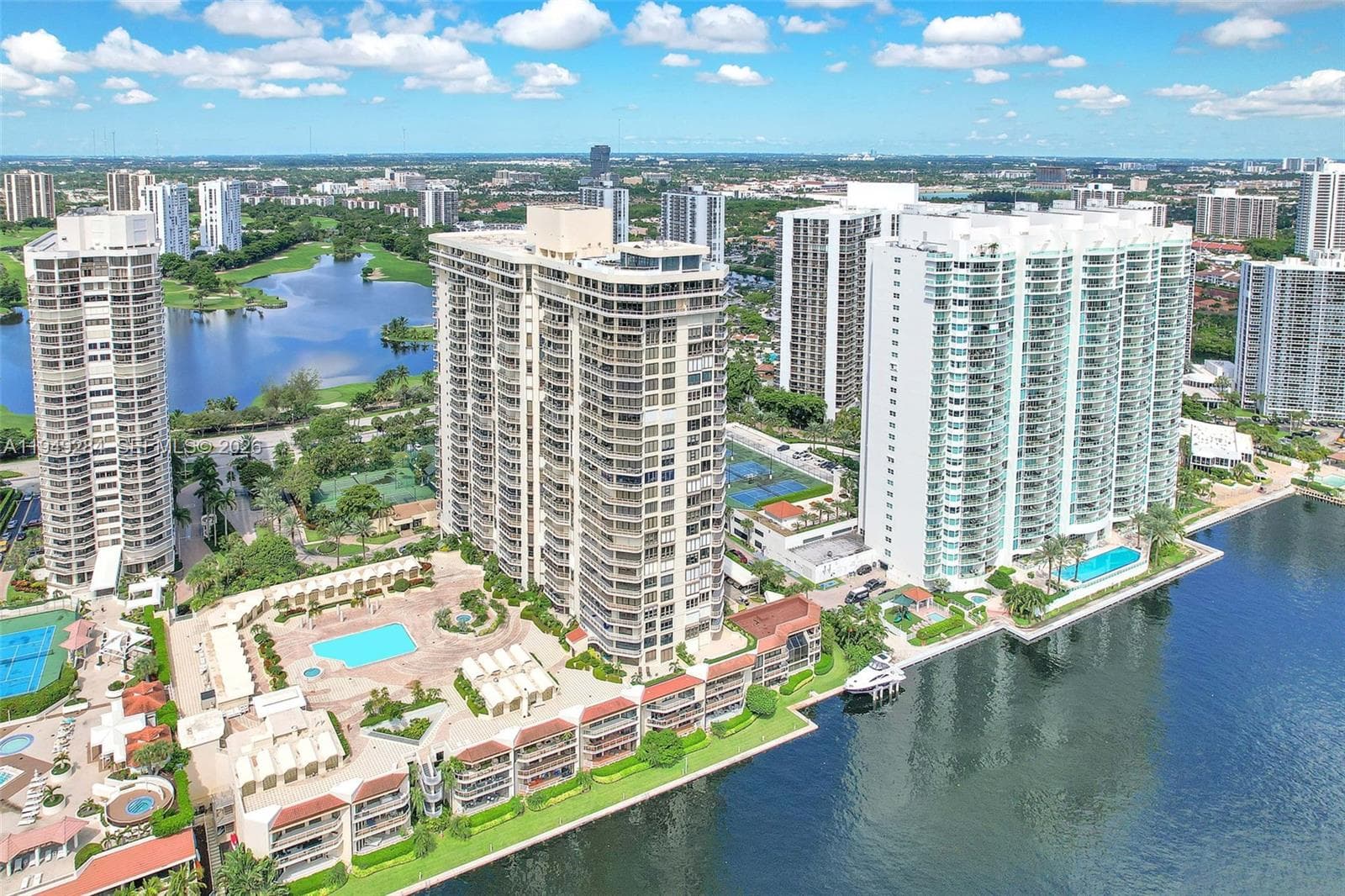 TERRACES · #601 in Aventura - Photo 37