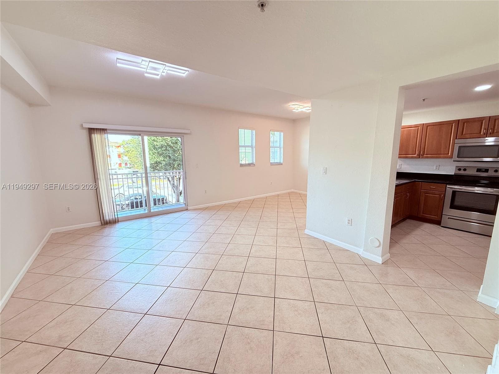 PROMENADE SHORES AT DORAL · #207 in Doral - Photo 4
