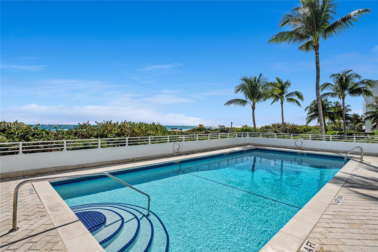 OCEAN POINT CONDO · #508 in Miami Beach - Photo 33