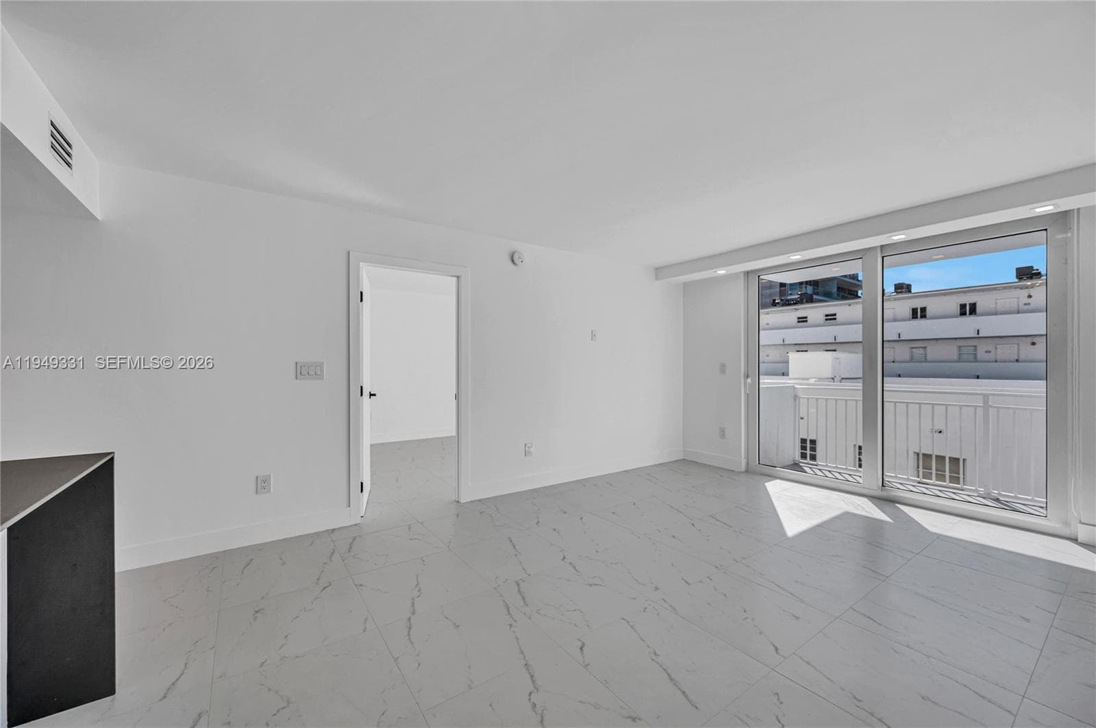 OCEAN POINT CONDO · #508 in Miami Beach - Photo 15