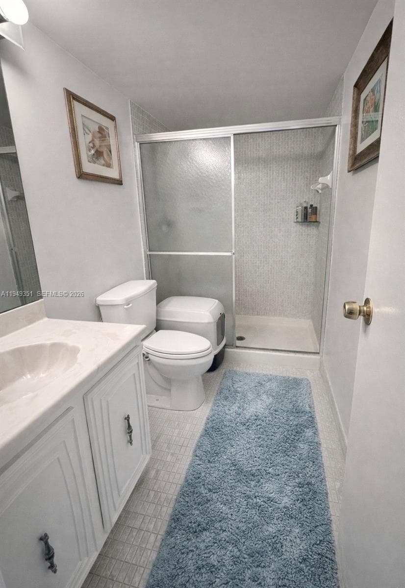 OCEANVIEW PARK CONDO · #928 in Hallandale Beach - Photo 10