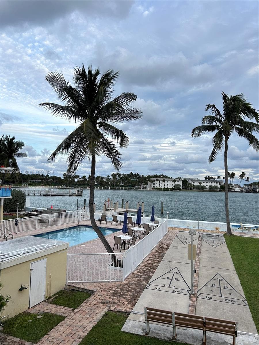 Hillsboro Shores · #12 in Pompano Beach - Photo 5