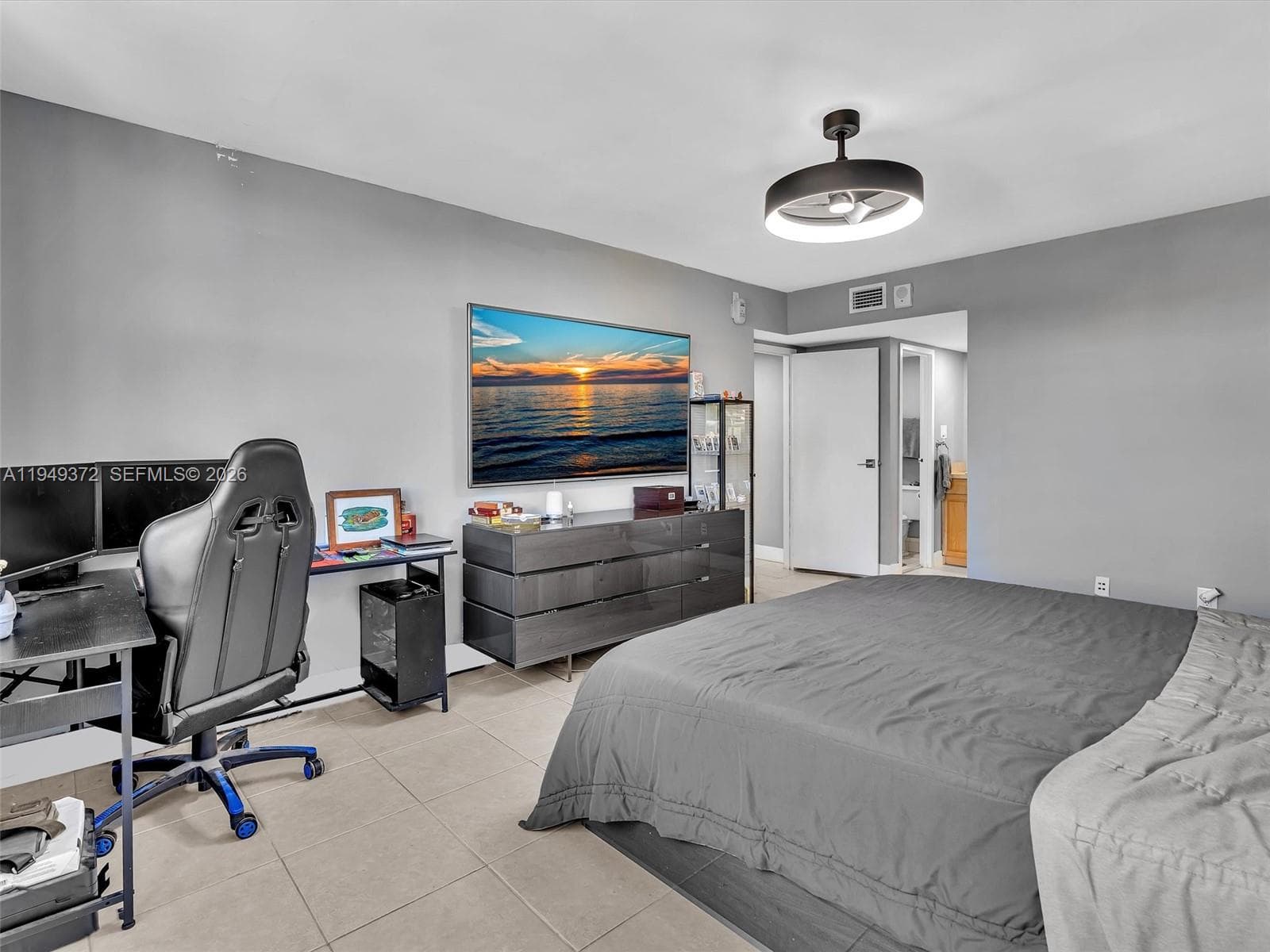 REEF WEST CONDO · #4E in North Miami Beach - Photo 20