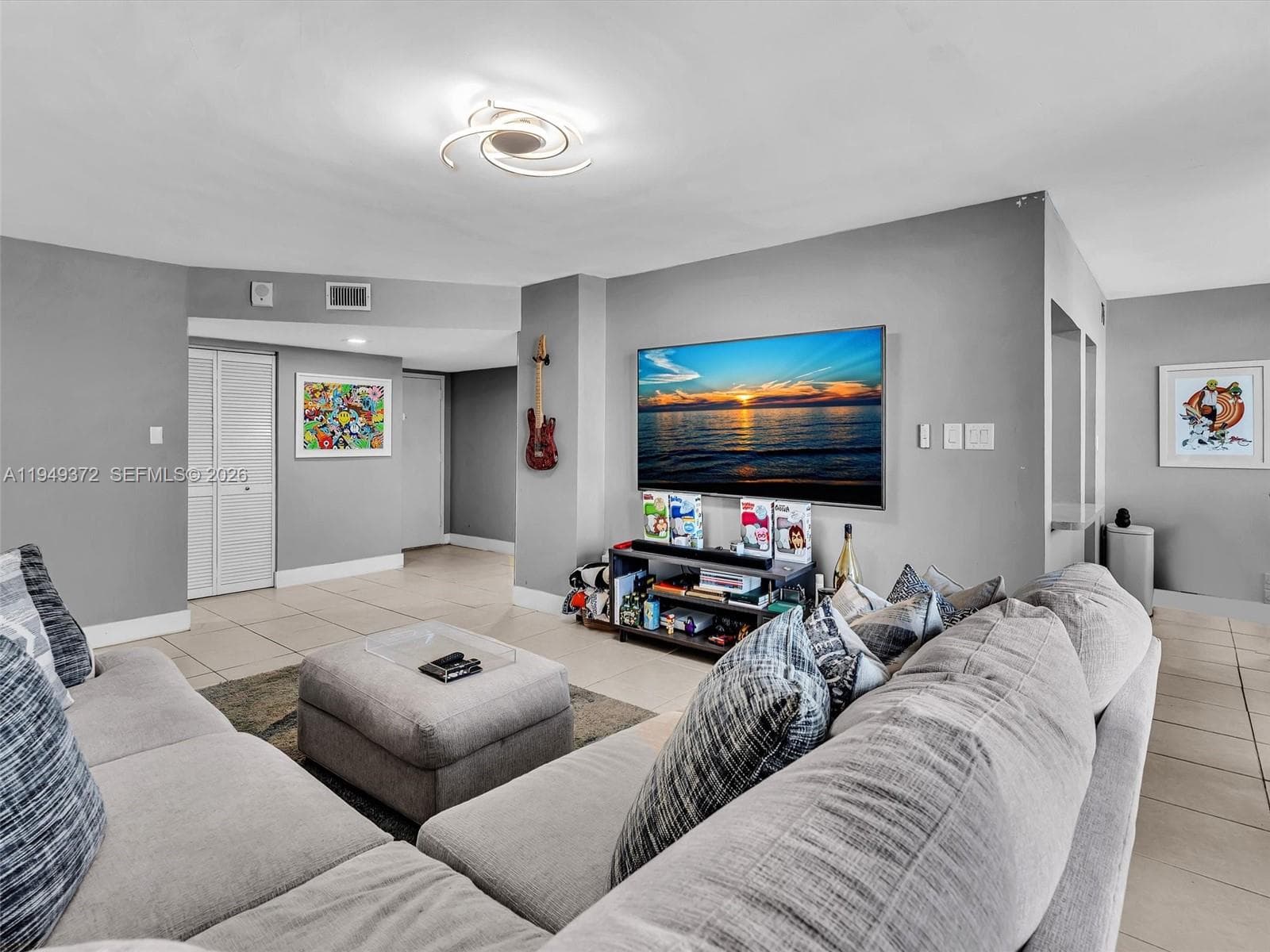 REEF WEST CONDO · #4E in North Miami Beach - Photo 9