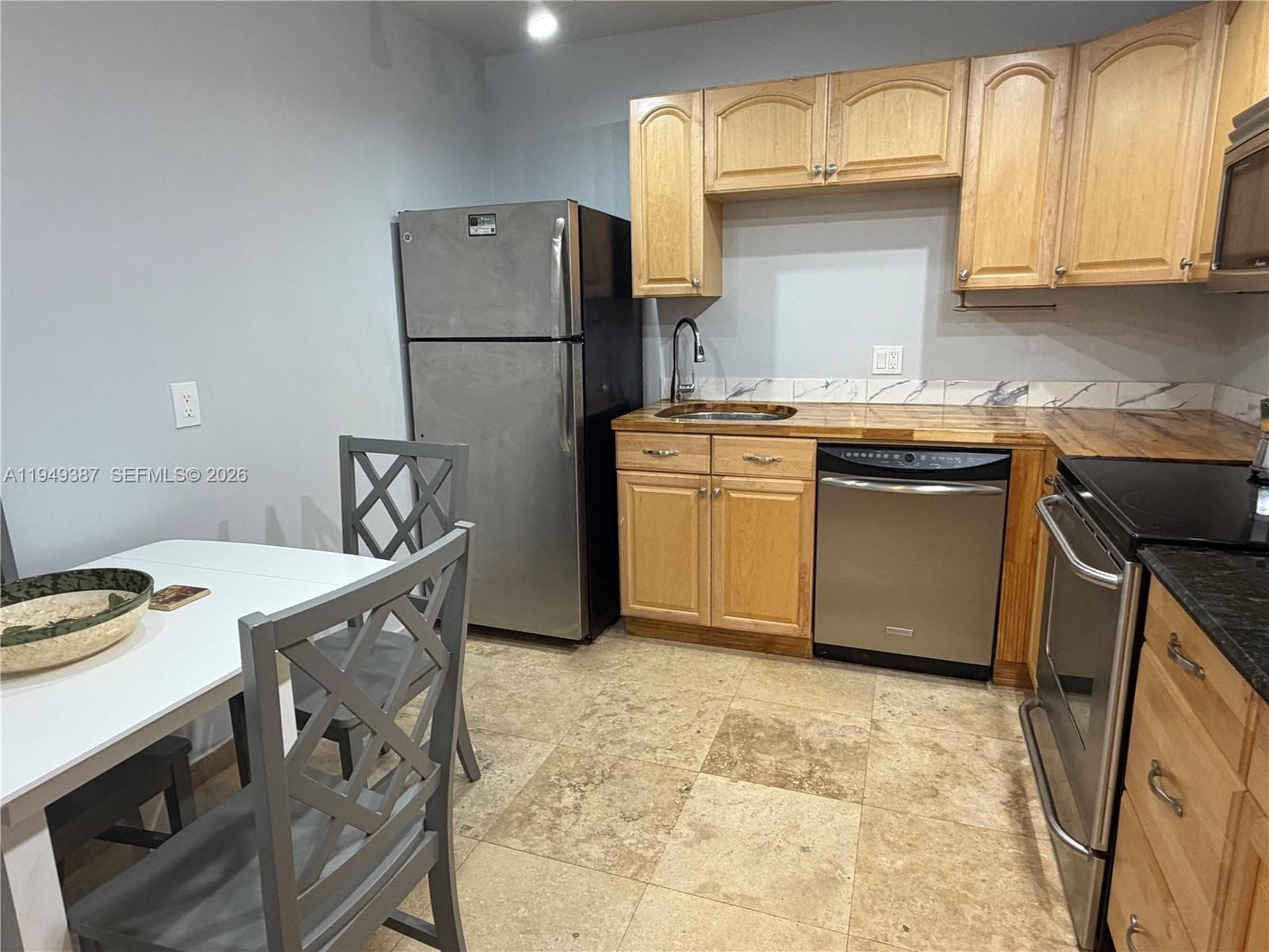ADMIRALS PORT CONDO WEST · #111W in Aventura - Photo 1