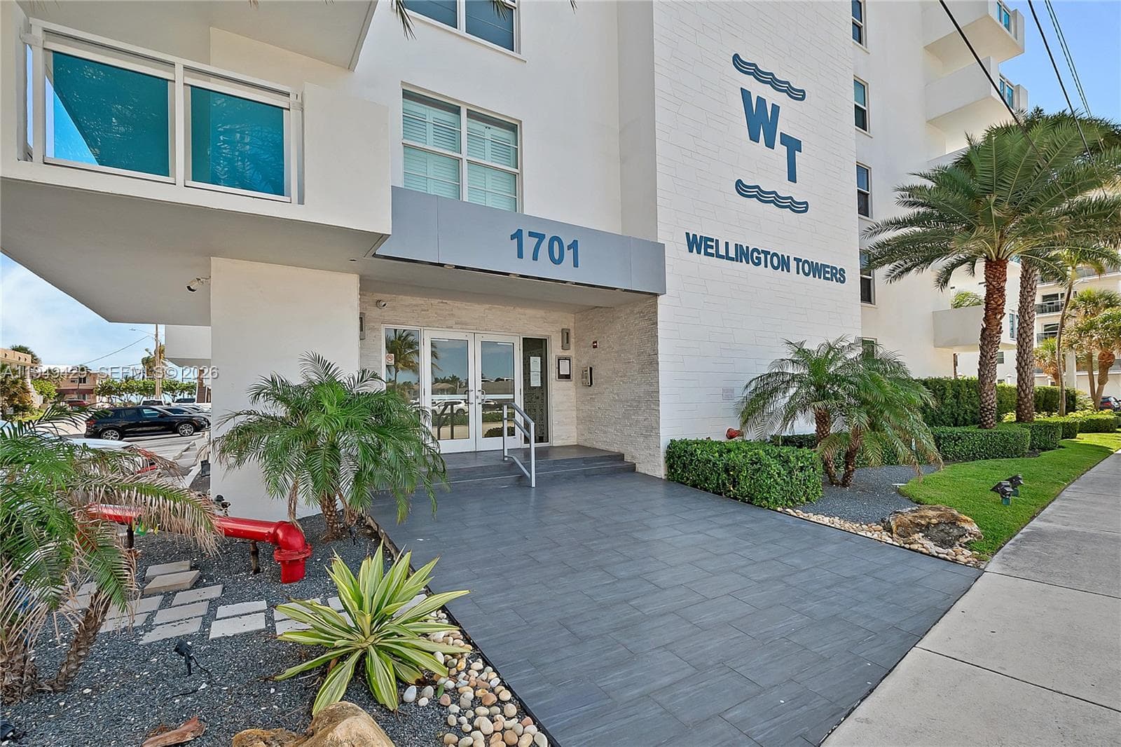 Wellington Towers · #202 in Hollywood - Photo 12