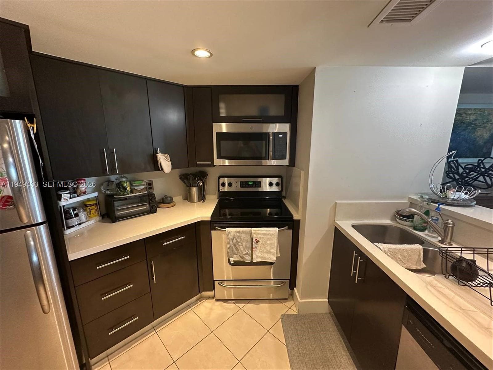 LA RIVE GAUCHE CONDO · #705 in Miami Beach - Photo 13