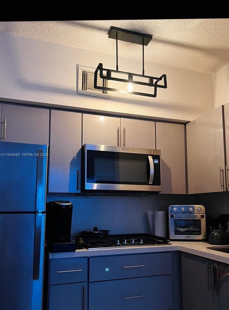 WINDSOR PLAZA CONDO · #201 in Miami Beach - Photo 5