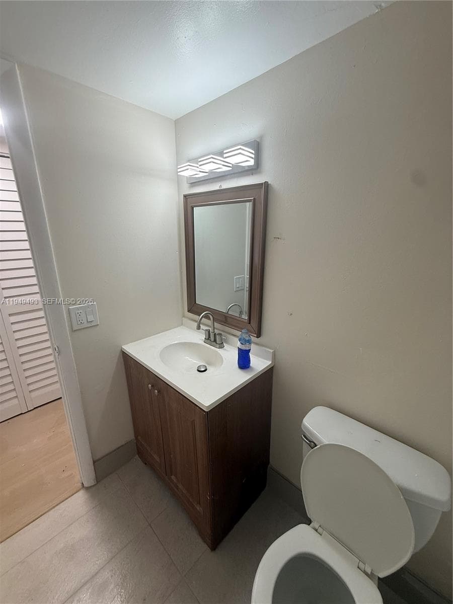 MONTECARLO CONDO · #A-512 in Miami - Photo 8