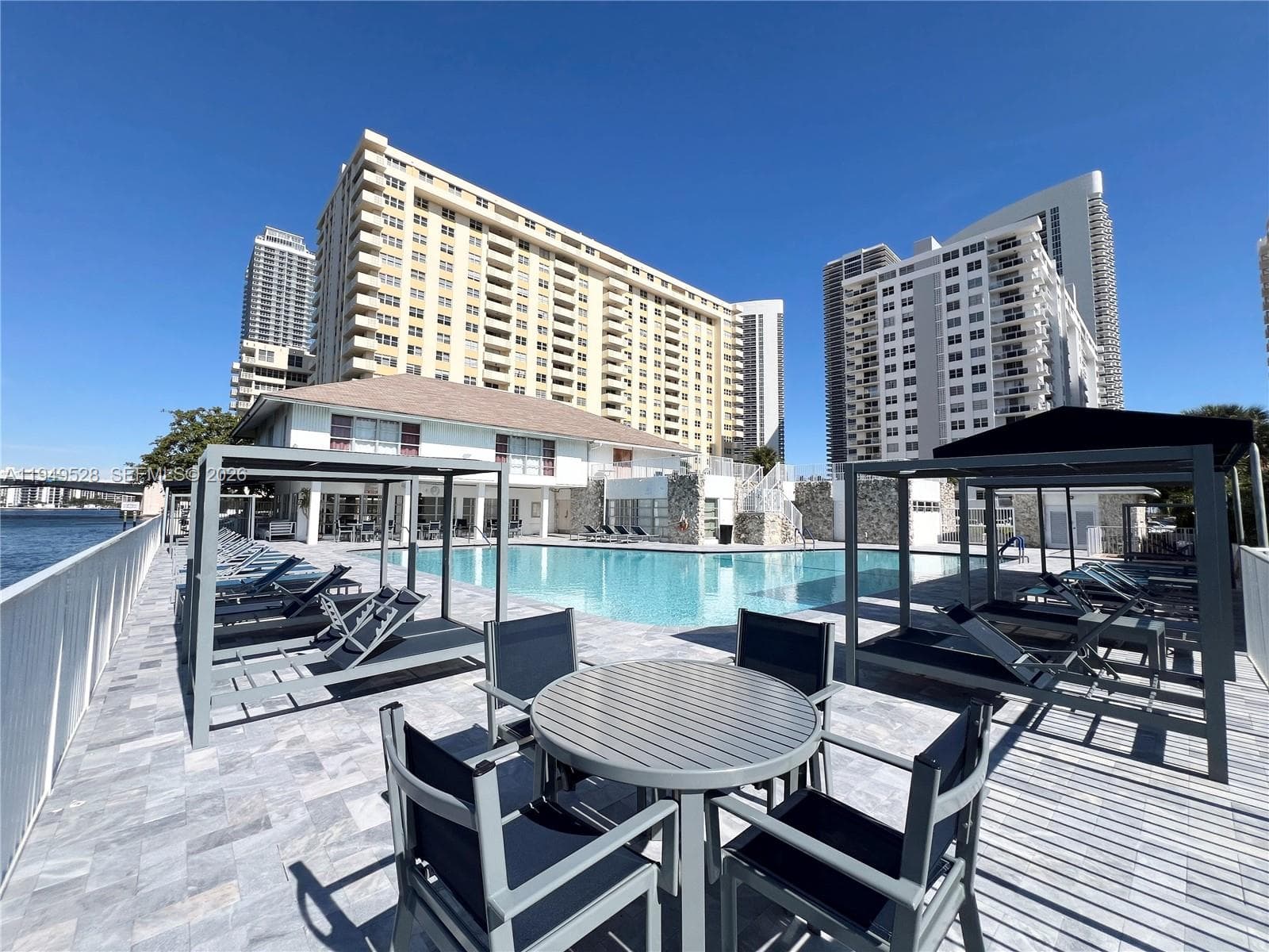 PLaza Tower North · #1109 in Hallandale Beach - Photo 19