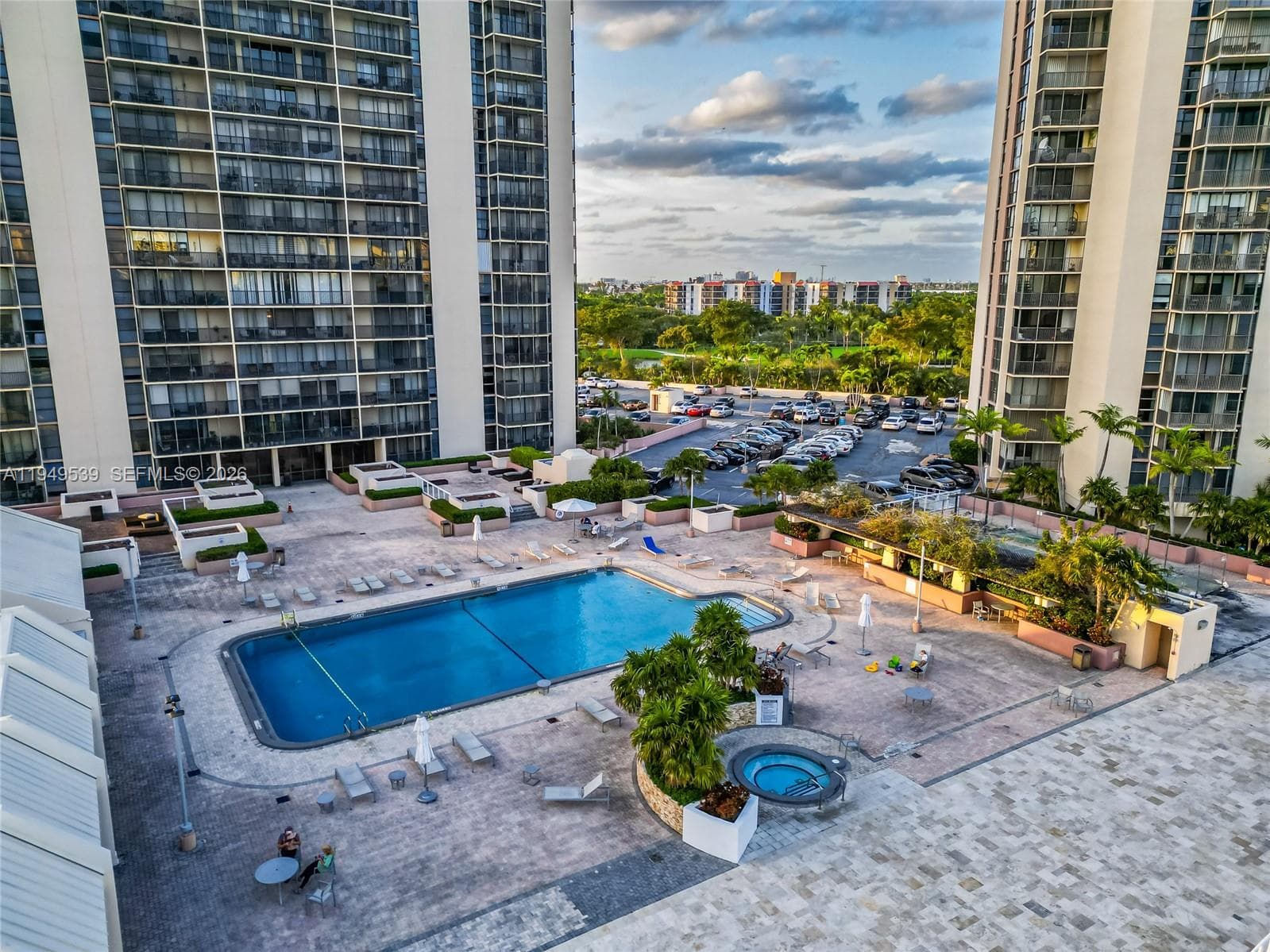 CORONADO · #1623 in Aventura - Photo 9