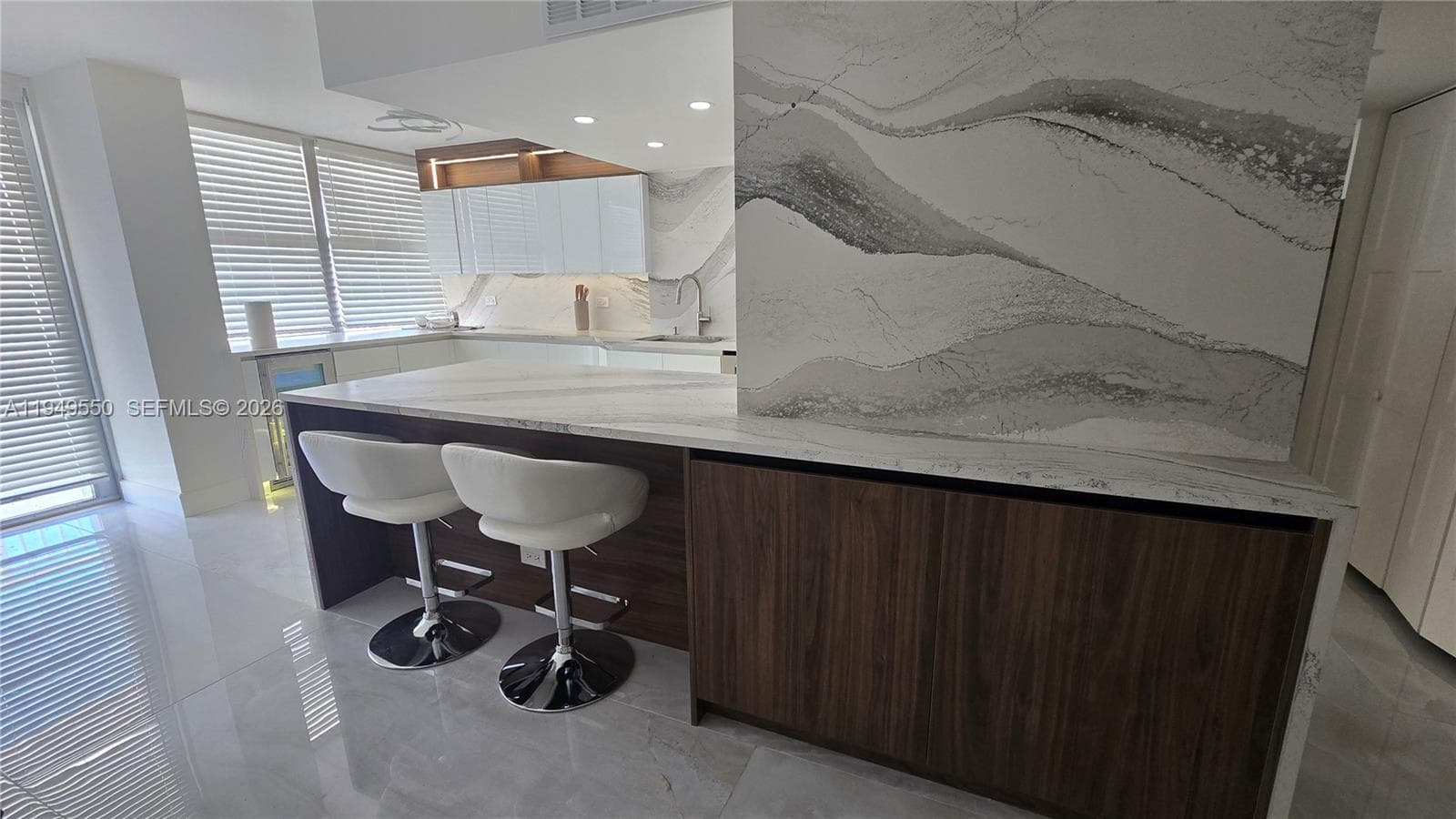WINSTON TOWERS 100 CONDO · #203 in Sunny Isles Beach - Photo 2
