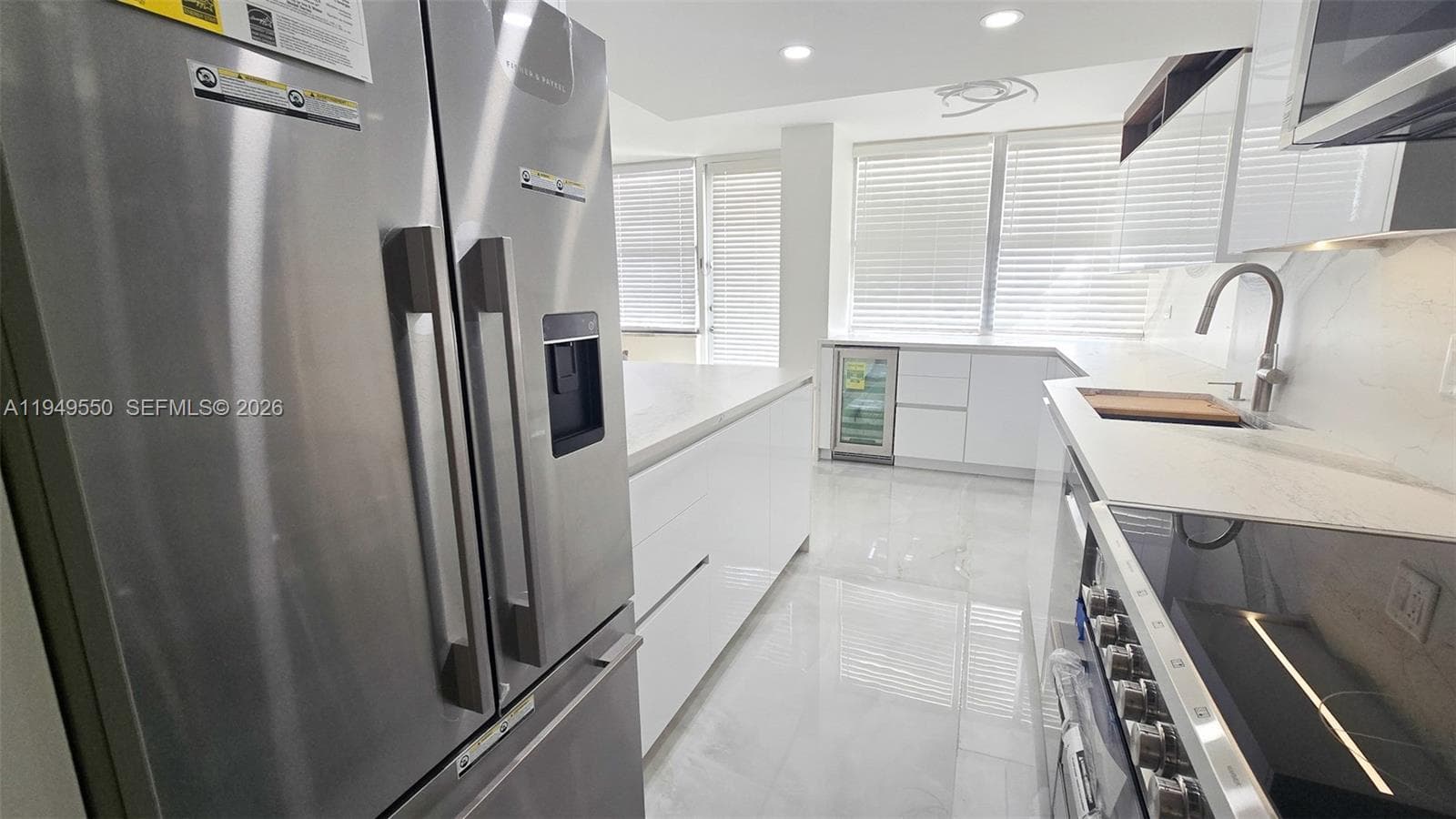 WINSTON TOWERS 100 CONDO · #203 in Sunny Isles Beach - Photo 8