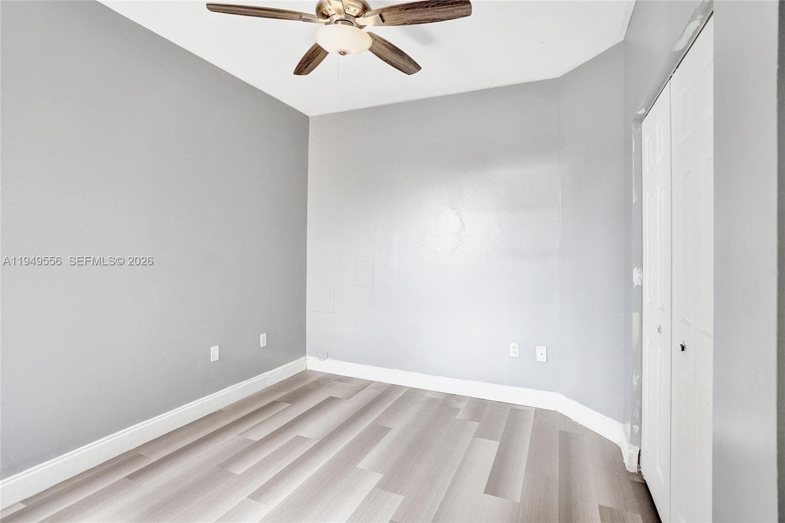 4183 Crystal Lake Dr photo 30
